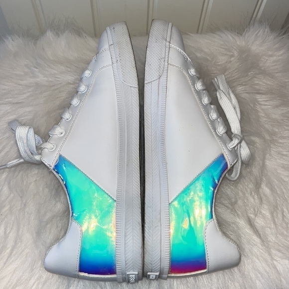 TOMMY Hilfiger white synthetic leather tie sneaker with iridescent panels size 9 - Picture 8 of 13